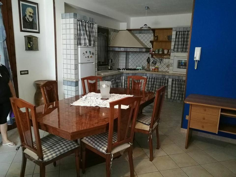 Da Giusy A Scopello Villa Scopello  Bilik gambar